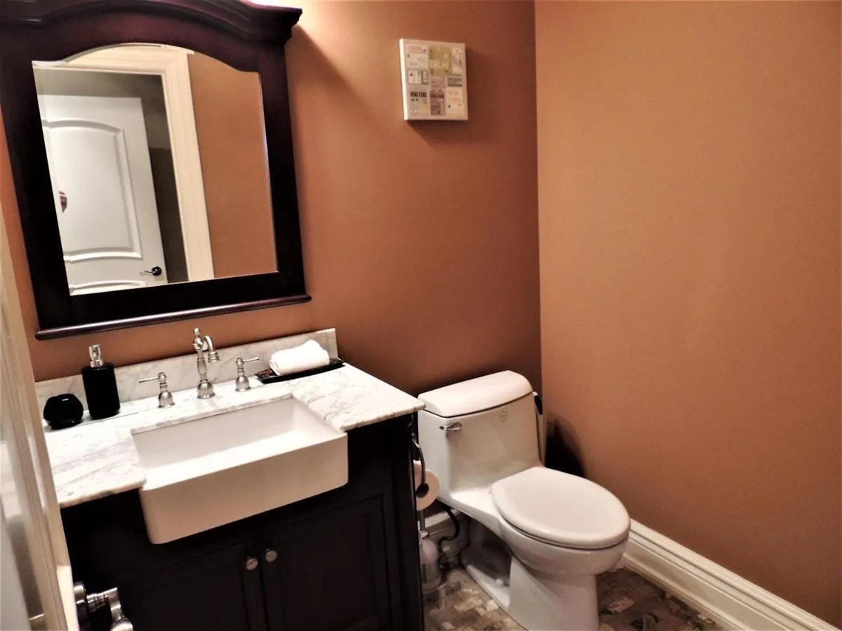 Iresidence In Toronto - Unique Mansion - Fantastic Views With Breakfast Ferienhaus